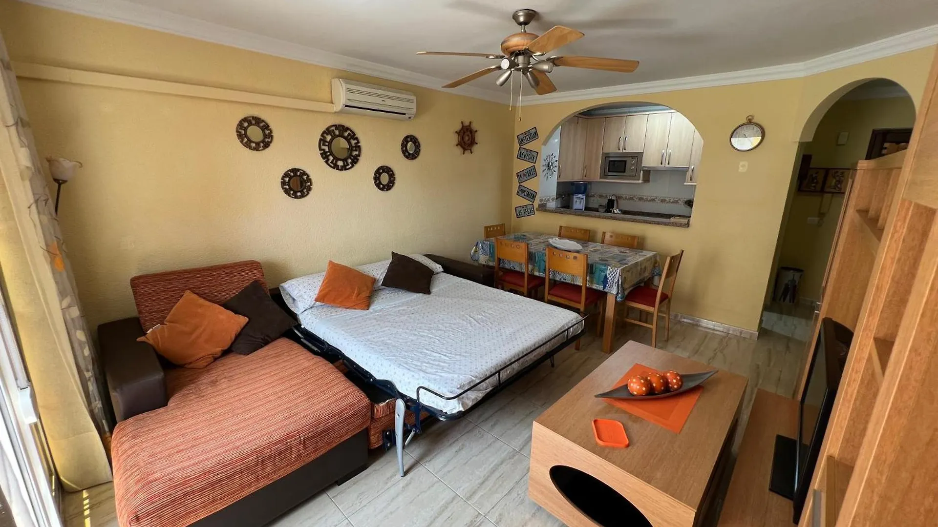 Apartamento Piramides Caleta De Velez 0*,  Spanje